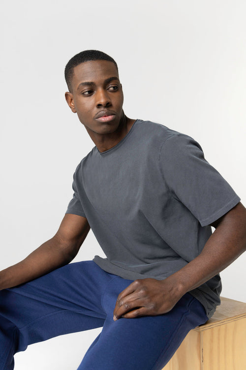 T-Shirt mit Rundhalsausschnitt und kurzen Ärmeln aus Bio-Baumwolle / Elasthan in Schwarz - MAJESTIC FILATURES