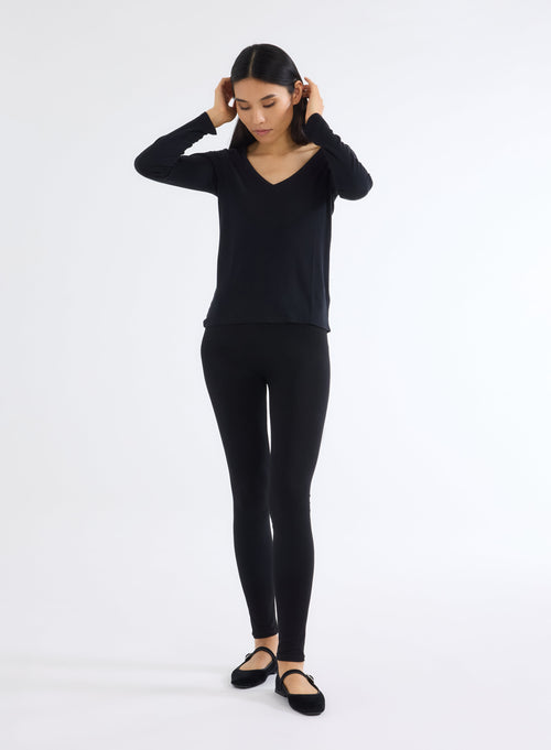 Black V-Neck Long Sleeve T-Shirt in Micro Modal and Cashmere - MAJESTIC FILATURES