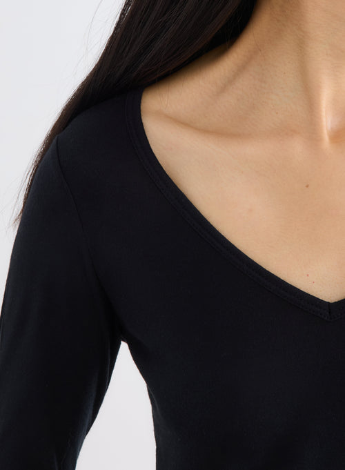 Black V-Neck Long Sleeve T-Shirt in Micro Modal and Cashmere - MAJESTIC FILATURES