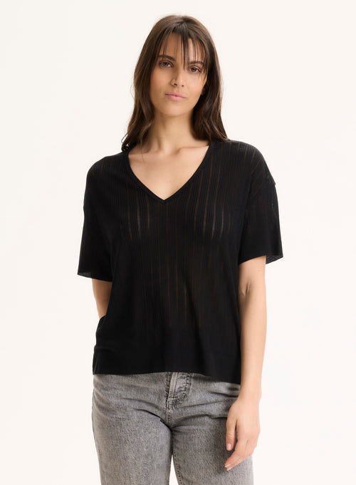 Schwarzes Kurzarm-T-Shirt mit V-Ausschnitt aus LYOCELL / TENCEL - MAJESTIC FILATURES