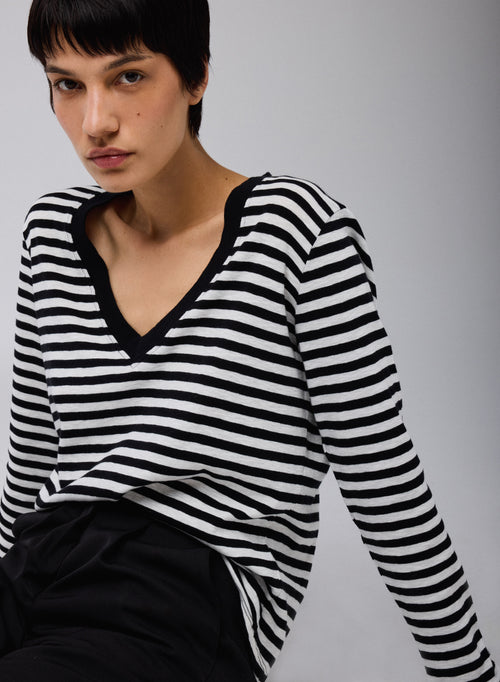 Black / Beige T-shirt V Neck Long Sleeves in Organic Cotton - MAJESTIC FILATURES