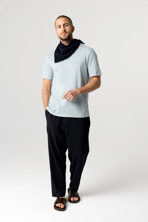 Pañuelo azul marino de cachemira - MAJESTIC FILATURES