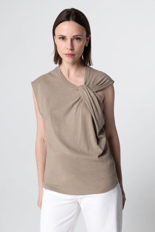 Camiseta sin mangas color café con leche con cuello anudado en algodón / lino - MAJESTIC FILATURES