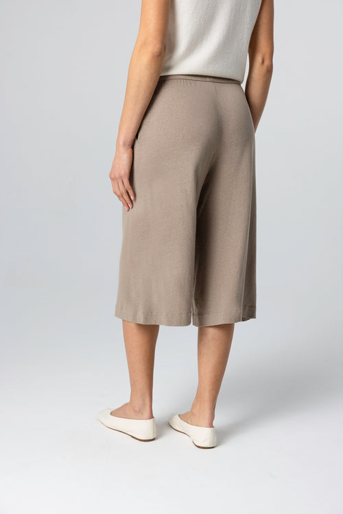 Shorts aus Baumwolle/Leinen in Kaffee-Latte - MAJESTIC FILATURES