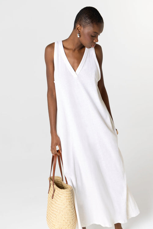 White V-neck sleeveless dress in cotton / linen - MAJESTIC FILATURES