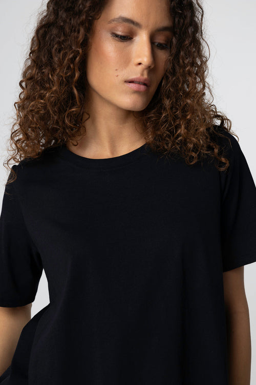 T-shirt Noir Col Rond Manches Courtes en Coton Supima - MAJESTIC FILATURES