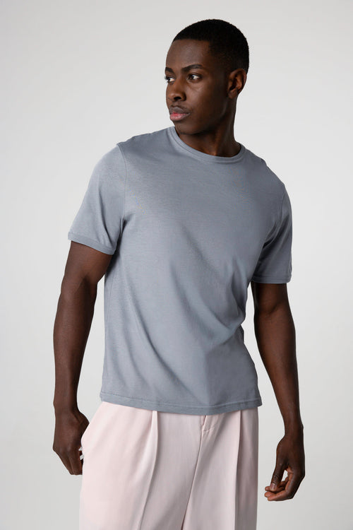 Kurzarm-T-Shirt mit Rundhalsausschnitt aus Supima-Baumwolle in Grau - MAJESTIC FILATURES